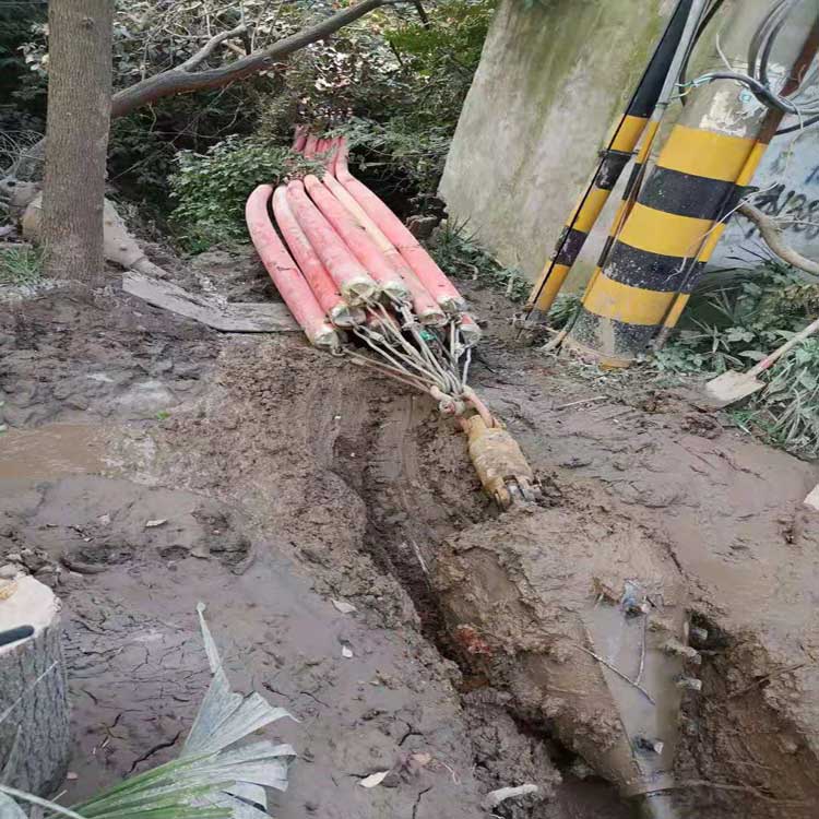 西乌珠穆沁拖拉管